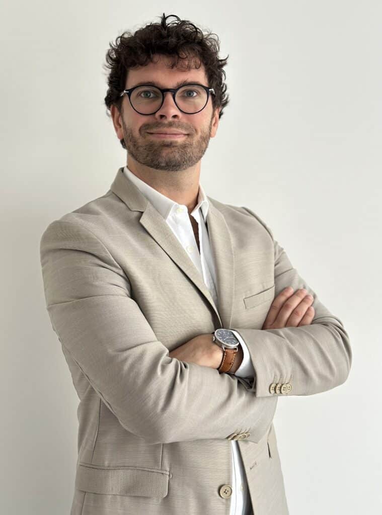 Thibault Flochlay consultant SEO (Référencement Naturel) & création de sites web performants